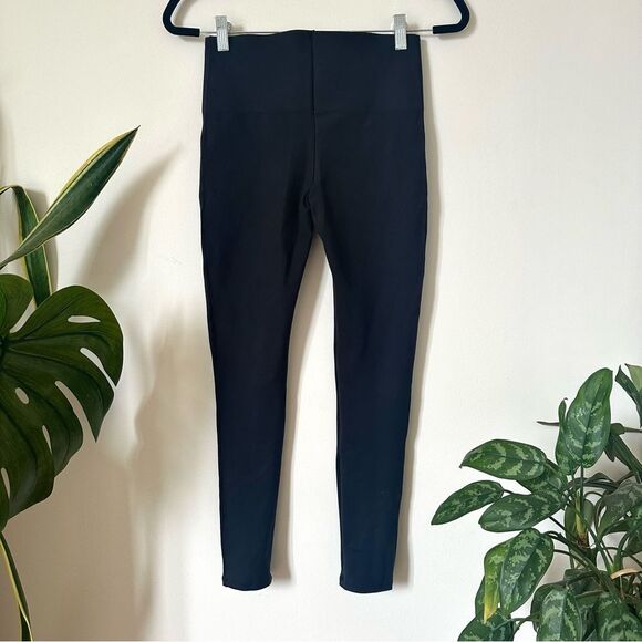 Spanx Waist Compression Black Leggings Size S - Picture 2 of 4